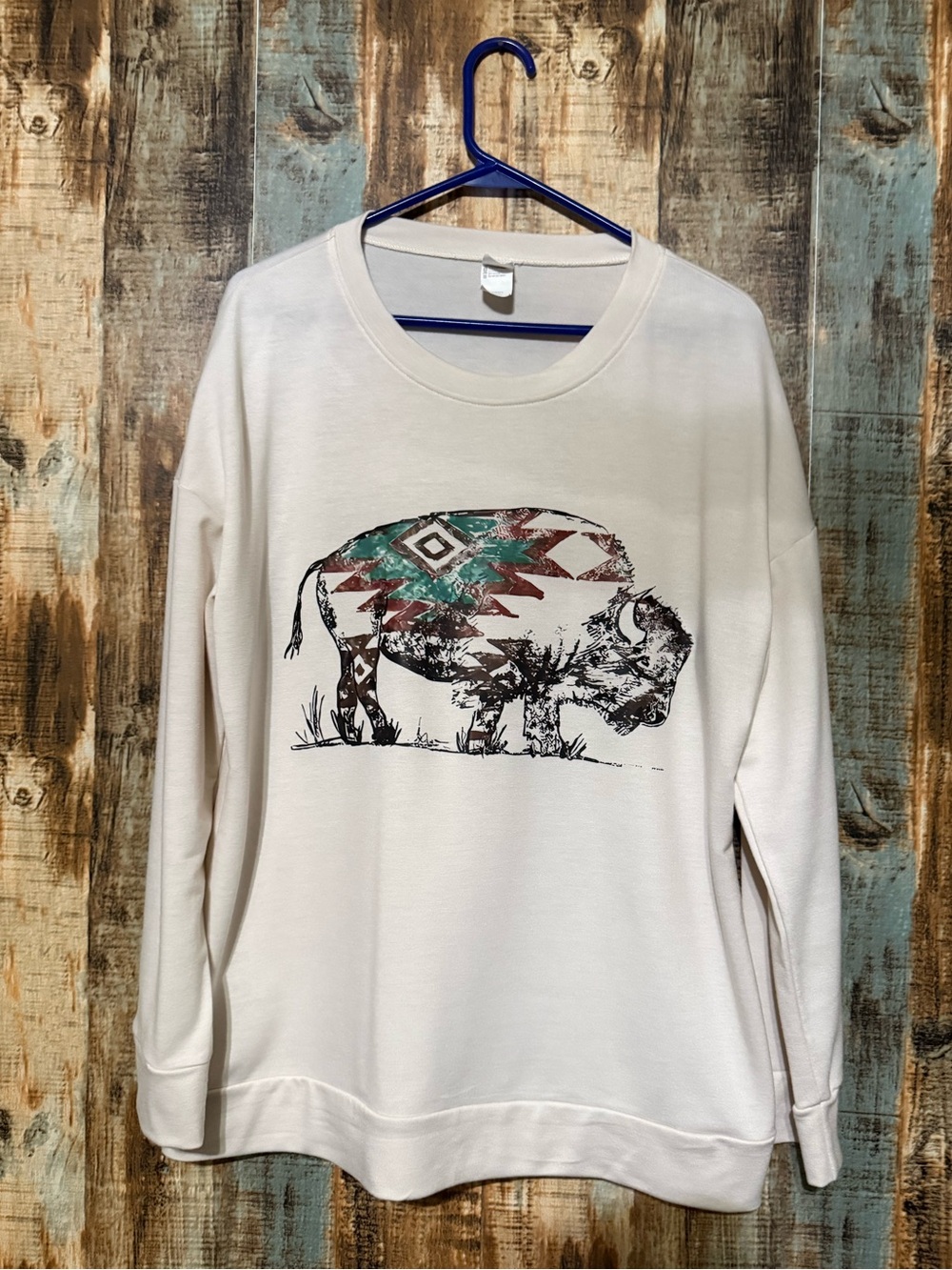 Ivory Buffalo Graphic Pullover Sweatshirt